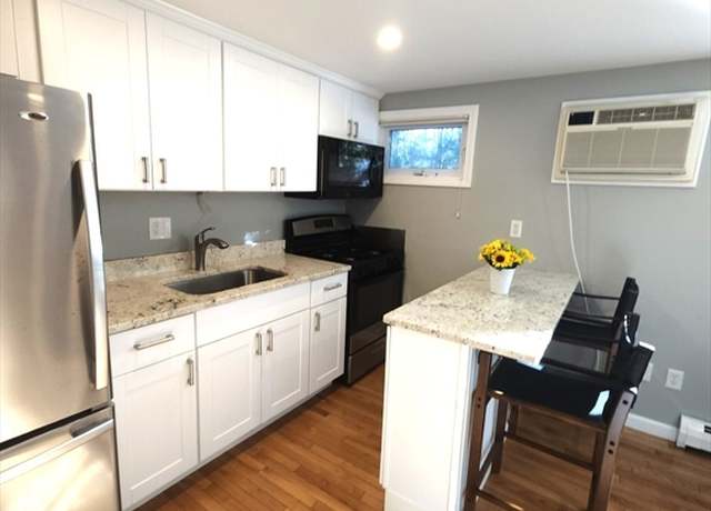 Property at 3040 Falmouth Rd Unit 1A, Barnstable, MA 02655, 1 bed, 1 bath