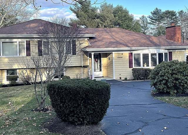 Property at 93 Highland Ave, Dartmouth, MA 02747, 3 beds, 2 baths