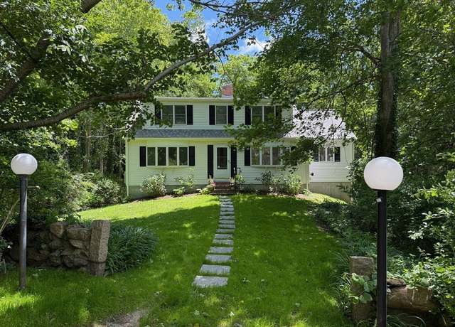Property at 506 Woods Hole Rd, Falmouth, MA 02543, 4 beds, 2 baths