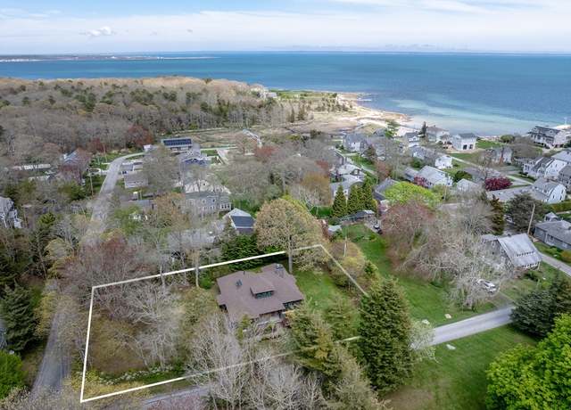 Property at 21 Antassawamock Rd, Mattapoisett, MA 02739, 3 beds, 3 baths