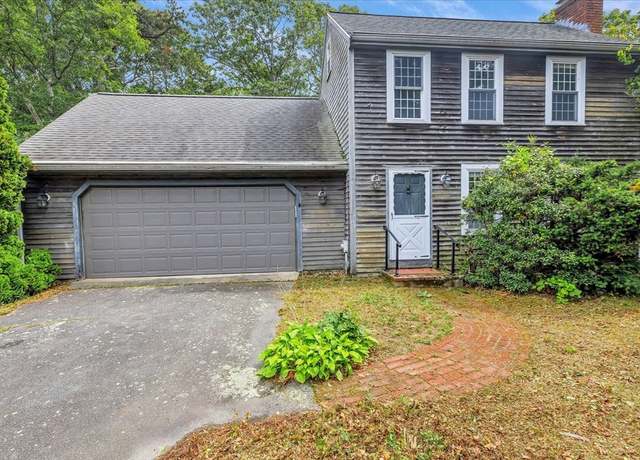 Property at 18 Tree Top Ln, Falmouth, MA 02536, 2 beds, 2 baths