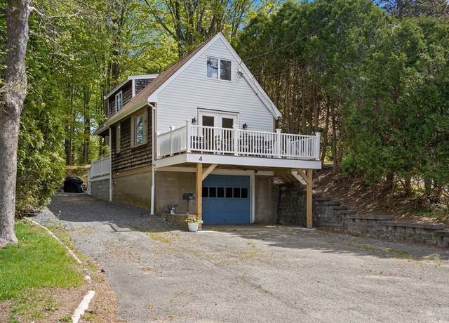 Property at 4 Agawam Ave, Ipswich, MA 01938, 2 beds, 1 bath