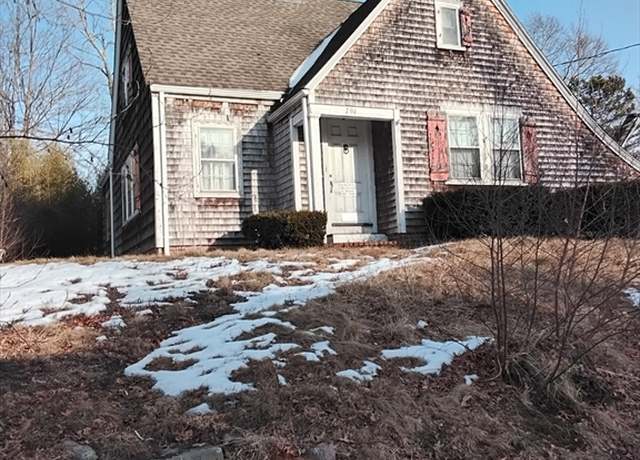 Property at 294 Ash St, Brockton, MA 02301, 4 beds, 1.5 baths