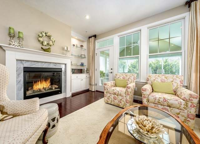 Property at 16 Twin Oaks Dr #732, Mashpee, MA 02649, 2 beds, 2 baths