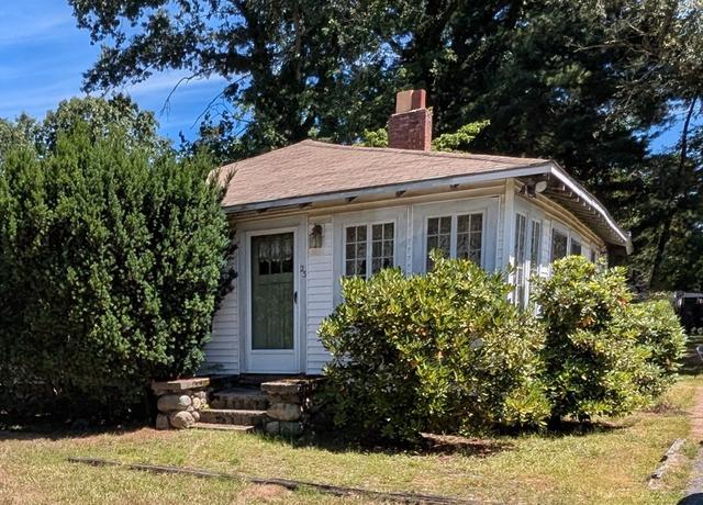 Property at 23 Pondview Ave, Pembroke, MA 02359, 3 beds, 1 bath