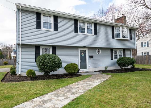 Property at 242 Bancroft Ave, Reading, MA 01867, 4 beds, 1.5 baths