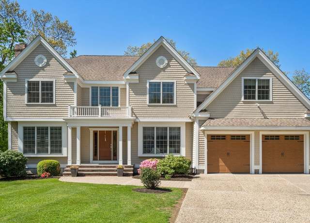 Property at 52 Hillcrest Pl, Westwood, MA 02090, 7 beds, 5.5 baths