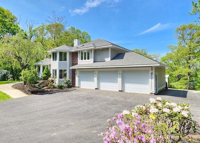Property at 35 Linda St, Westborough, MA 01581, 5 beds, 3.5 baths
