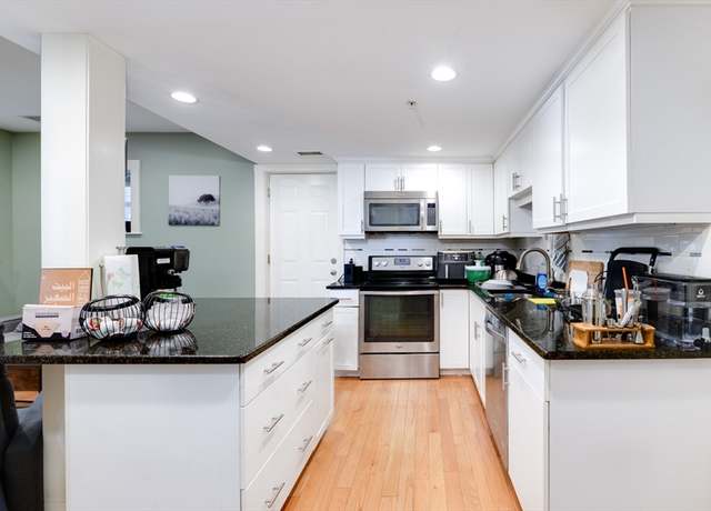 Property at 2025 Commonwealth Ave #1, Boston, MA 02135, 2 beds, 1 bath