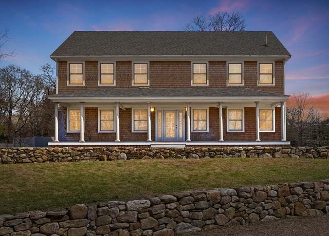 Property at 36 Ferro Way, Tisbury, MA 02568, 5 beds, 3.5 baths