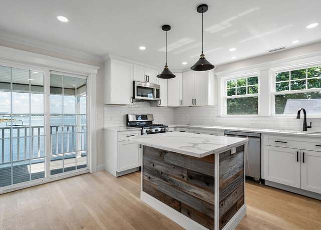 Property at 101 Leach St #3, Salem, MA 01970, 2 beds, 2 baths