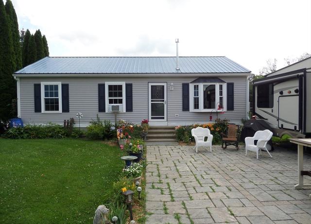 Property at 527 Old Post Rd, Worthington, MA 01098, 3 beds, 1 bath