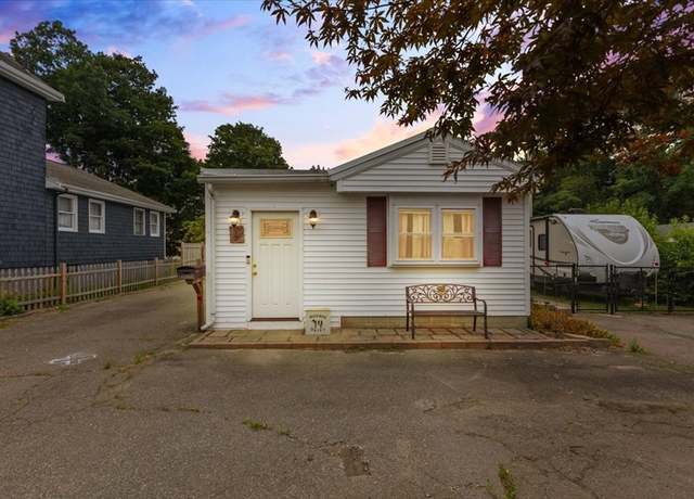 Property at 36 Garfield St, Taunton, MA 02780, 5 beds, 2.5 baths