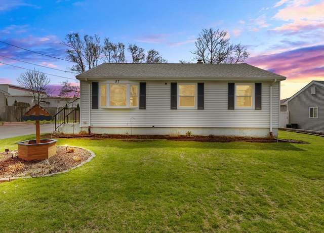 Property at 57 Mercier Ave, Somerset, MA 02725, 3 beds, 1.5 baths