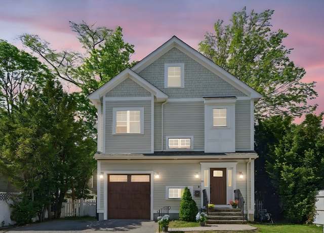 Property at 16 Edinboro Ter, Newton, MA 02460, 4 beds, 4.5 baths