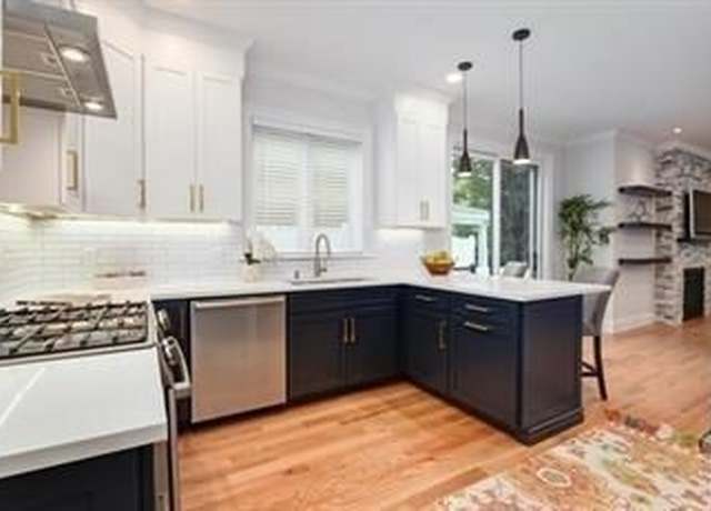 Property at 218 Hillside Ave #218, Needham, MA 02494, 5 beds, 4.5 baths