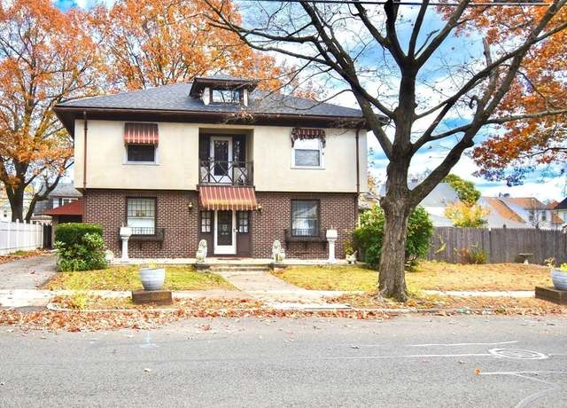Property at 83 Kimberly Ave, Springfield, MA 01108, 5 beds, 1.5 baths