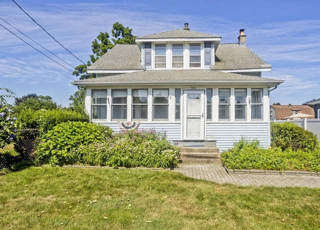 Property at 34 Wildermere St, Chicopee, MA 01020, 3 beds, 1.5 baths