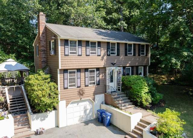 Property at 12 Ridgeway Ave Unit x, Billerica, MA 01821, 4 beds, 1.5 baths