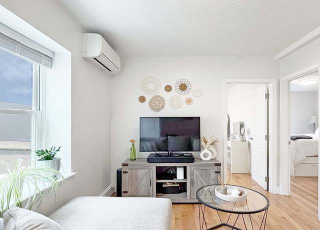 Property at 131 Beacon St #5, Chelsea, MA 02150, 2 beds, 1 bath
