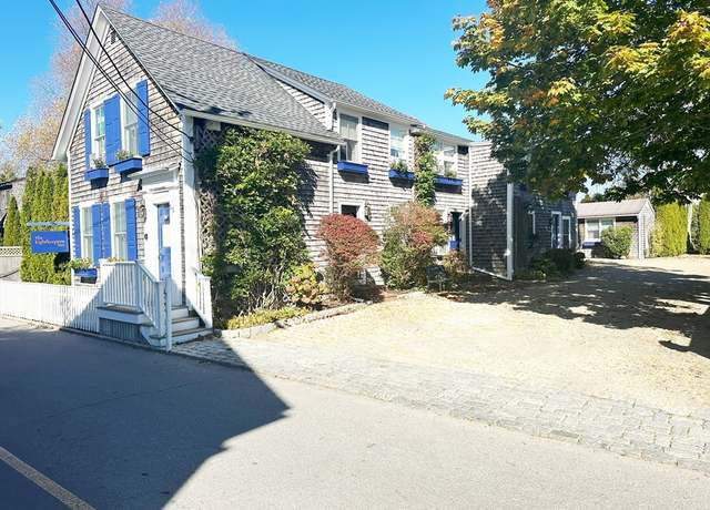 Property at 25 Simpson's Ln, Edgartown, MA 02539, 6 beds, 6 baths