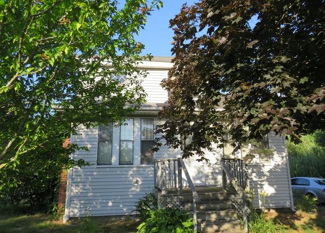 Property at 52 Quincy St, Holbrook, MA 02343, 3 beds, 1.5 baths