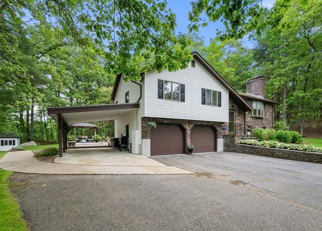 Property at 12 Nancy Rd, Natick, MA 01760, 3 beds, 2.5 baths