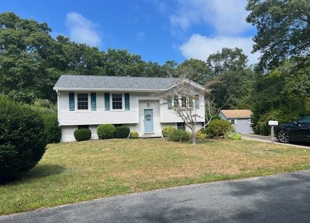 Property at 178 Walnut St, Barnstable, MA 02601, 3 beds, 1 bath