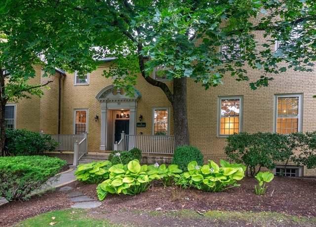 Property at 30 Cumberland Ave Unit 3W, Brookline, MA 02445, 2 beds, 2 baths