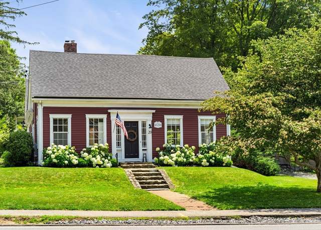Property at 20 Concord Rd, Sudbury, MA 01776, 3 beds, 4 baths