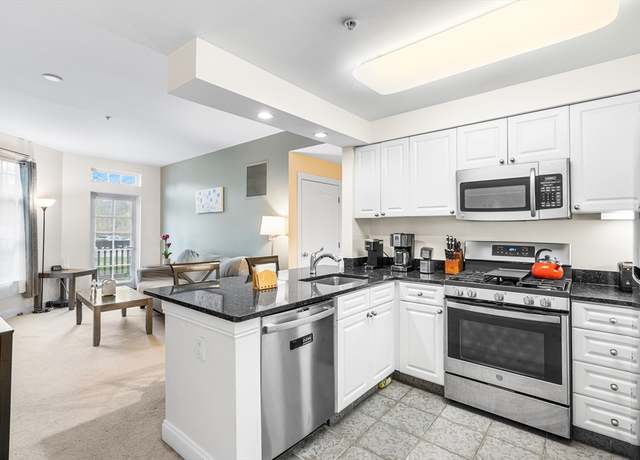 Property at 501 Commerce Dr Unit 3-113, Braintree, MA 02184, 2 beds, 2 baths