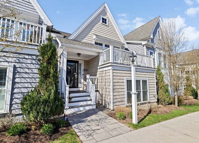 Property at 22 Sunflower Way, Plymouth, MA 02360, 2 beds, 2.5 baths