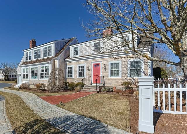 Property at 85 Main St, Chatham, MA 02633, 3 beds, 3.5 baths