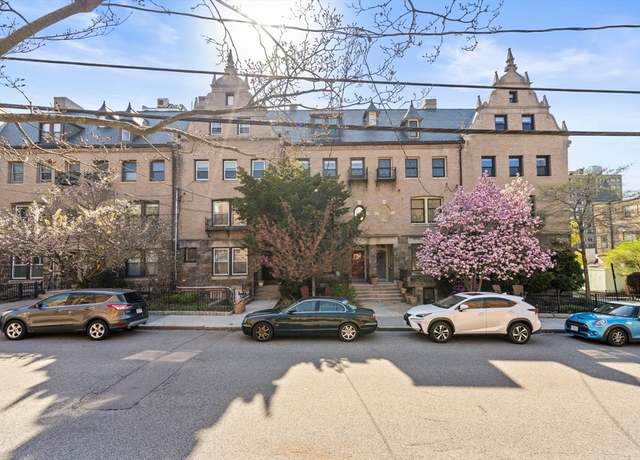 Property at 344 Tappan #3, Brookline, MA 02445, 3 beds, 2.5 baths
