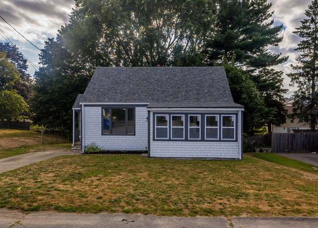 Property at 67 Jette St, Swansea, MA 02777, 4 beds, 1 bath