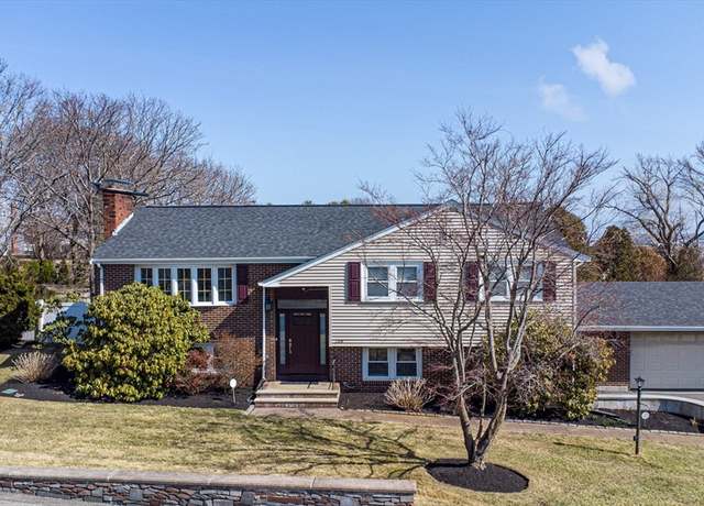 Property at 206 Burroughs Rd, Braintree, MA 02184, 3 beds, 3 baths