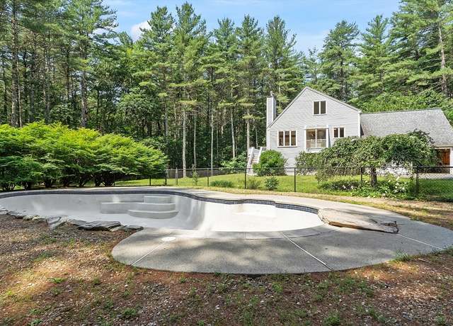 Property at 12 Green Needles Rd, Littleton, MA 01460, 4 beds, 3 baths