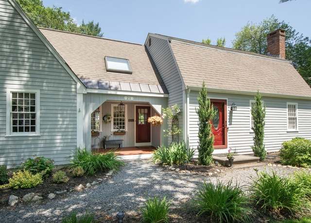 Property at 21 Flintlock Ridge Rd, Cohasset, MA 02025, 3 beds, 2 baths