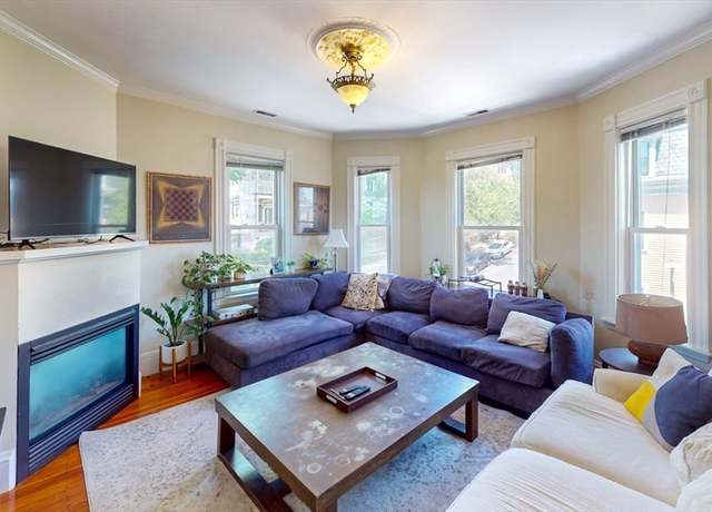 Property at 399 E 7th St #3, Boston, MA 02127, 3 beds, 1 bath
