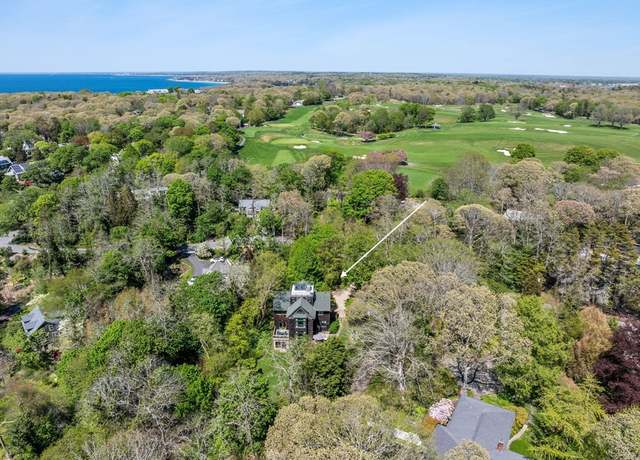 Property at 82 Harbor Hill Rd, Falmouth, MA 02543, 5 beds, 3.5 baths