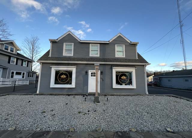 Property at 690 Washington St, Easton, MA 02375, 1 bed, 2 baths