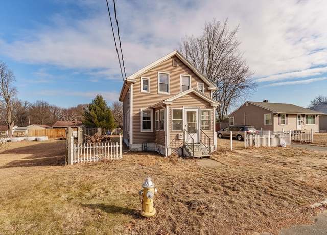 Property at 245 Arthur St, Springfield, MA 01104, 3 beds, 1 bath