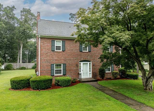 Property at 27 Mountain View St, Westfield, MA 01085, 4 beds, 2 baths