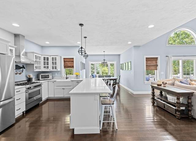 Property at 5 Bosuns Ln, Bourne, MA 02532, 4 beds, 3 baths