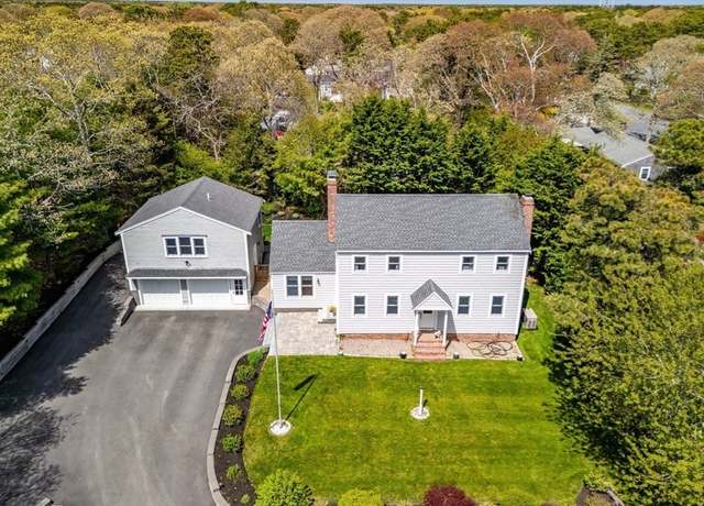Property at 10 Kings Rd, Harwich, MA 02645, 5 beds, 4 baths