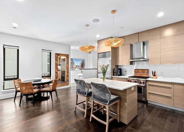 Property at 14 West Broadway Unit 10D, Boston, MA 02127, 1 bed, 1 bath