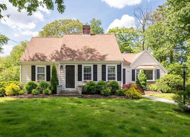 Property at 91 Park Ave West, Weymouth, MA 02190, 3 beds, 2 baths