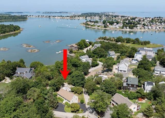 Property at 61 Barnstable Rd, Hull, MA 02045, 2 beds, 1.5 baths