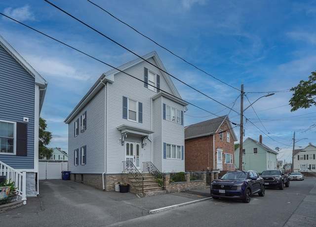 Property at 39 Bay St, New Bedford, MA 02740, 5 beds, 2 baths