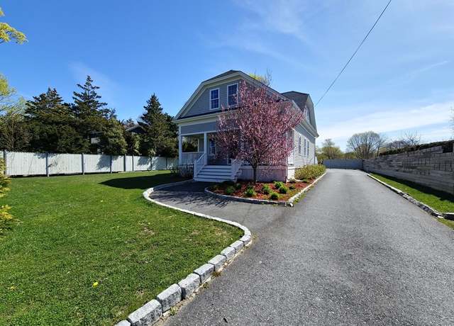 Property at 23 Old Barnstable Rd, Falmouth, MA 02536, 5 beds, 3 baths